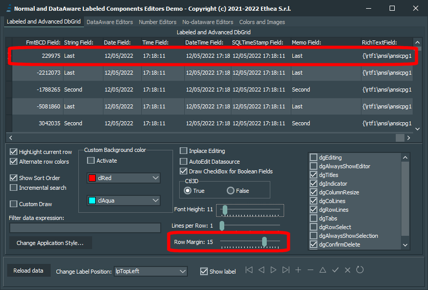 DemoDataAwareDbGridRowMargin15.png